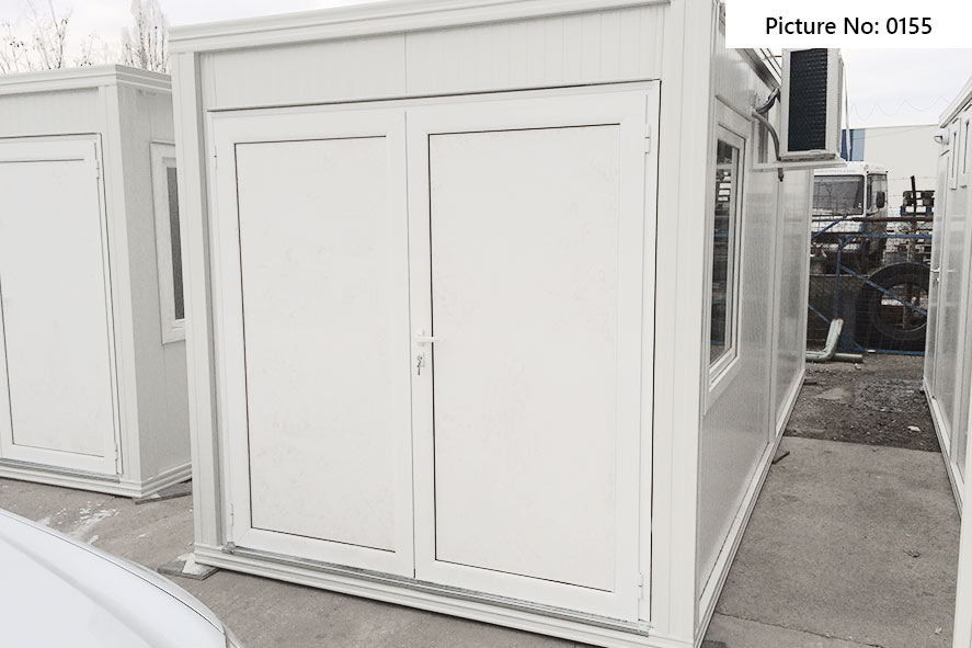 Складовит фургони